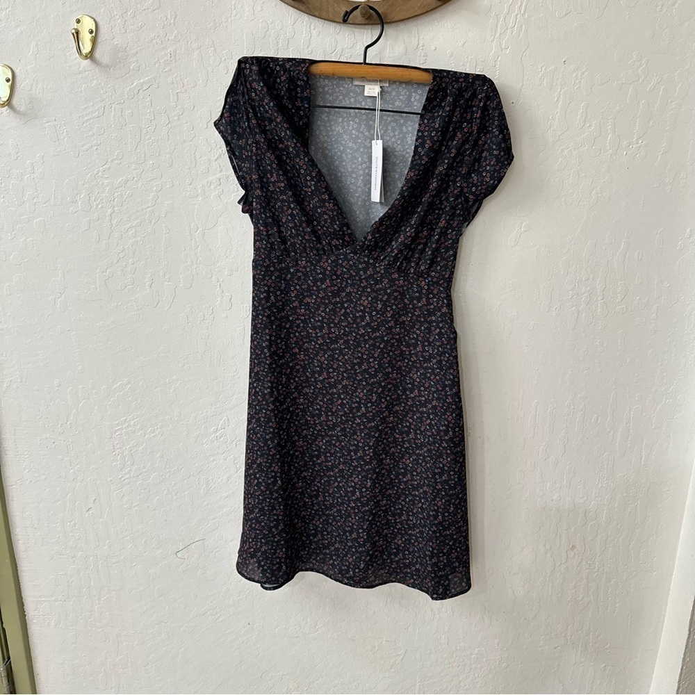 Outerknown Juniper Dainty Floral Short Sleeve Mini Dress XS - Picture 9 of 9